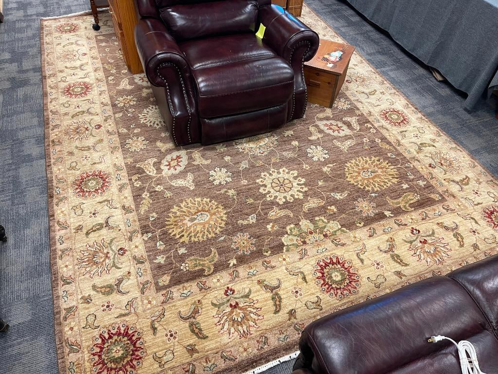 LARGE HAND WOVEN WOOL PILE AREA RUG TRADITIONAL DESIGN IN BROWN TONES - 3