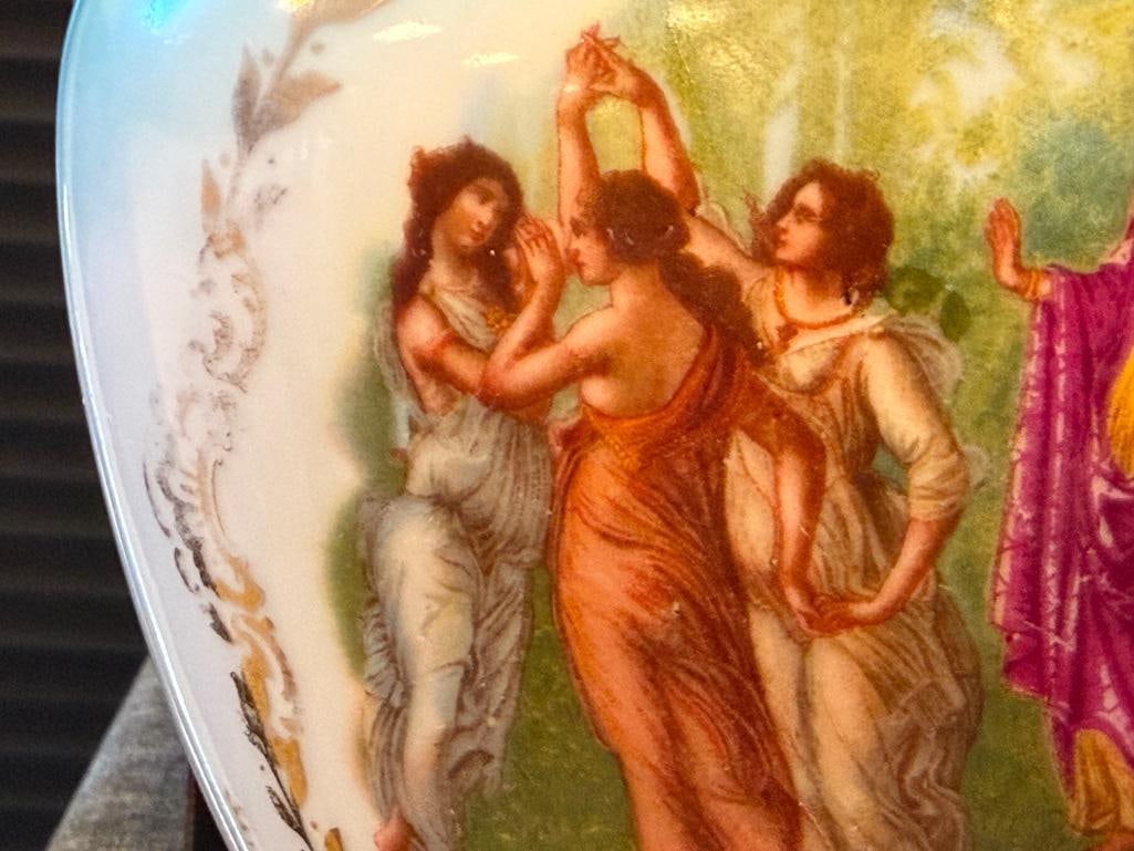 ANTIQUE VICTORIA CARLSBAD AUSTRIA PORCELAIN HAND PAINTED VASE WITH GILT ACCENTS - 3