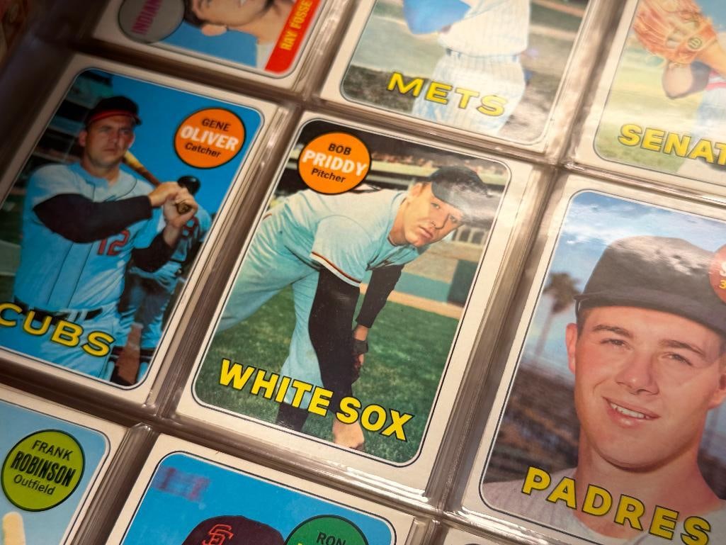 1969 TOPPS BASEBALL SET WITH HALL OF FAMERS AND STAR CARDS NEAR COMPLETE - 11