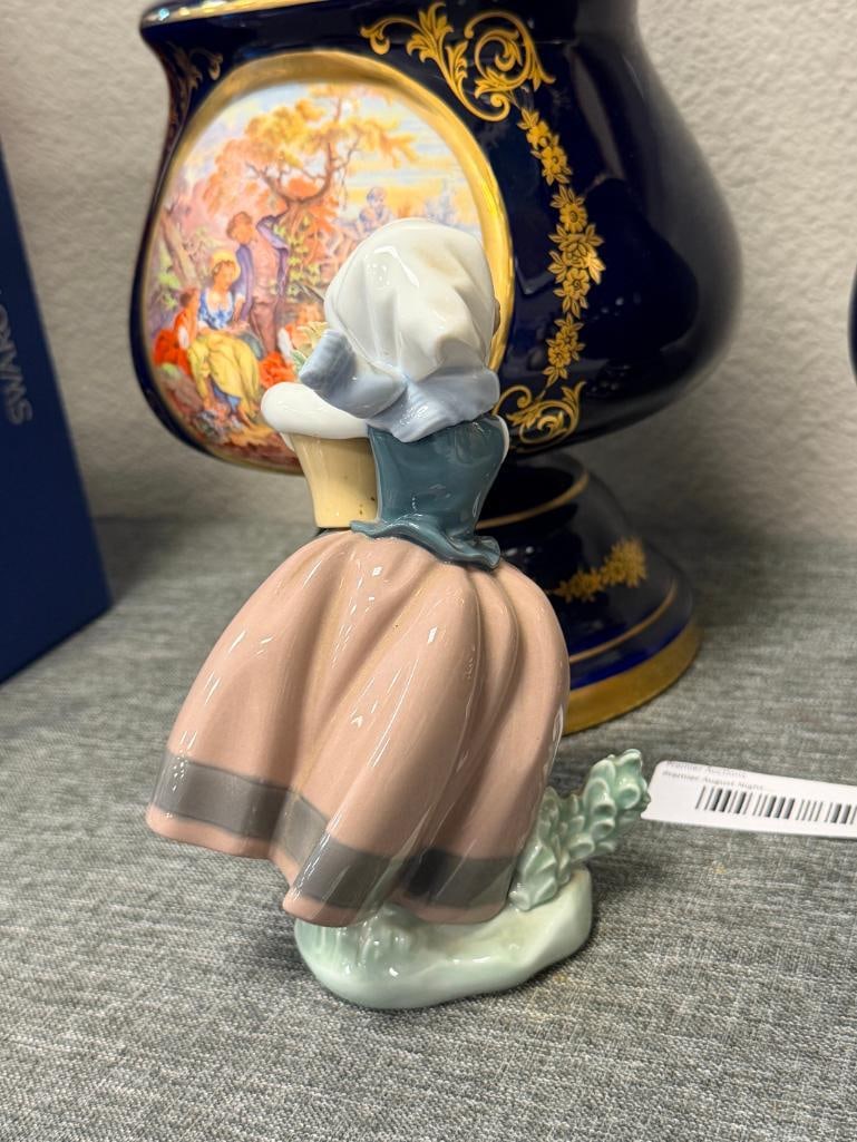 LLADRO FINE PORCELAIN FIGURINE SPRING IS HERE NO. 5223 RELEASED IN 1980'S - 4