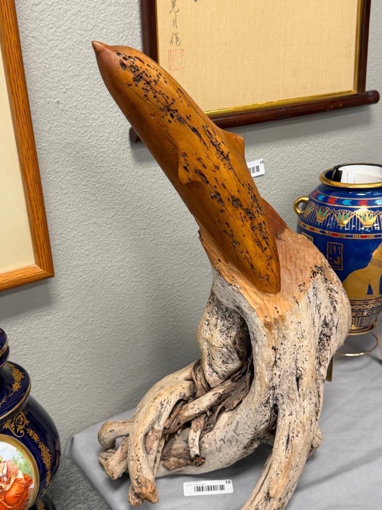 20TH CENTURY CARVED NATURAL DRIFTWOOD SCULPTURE OF TWO DOLPHINS - 6