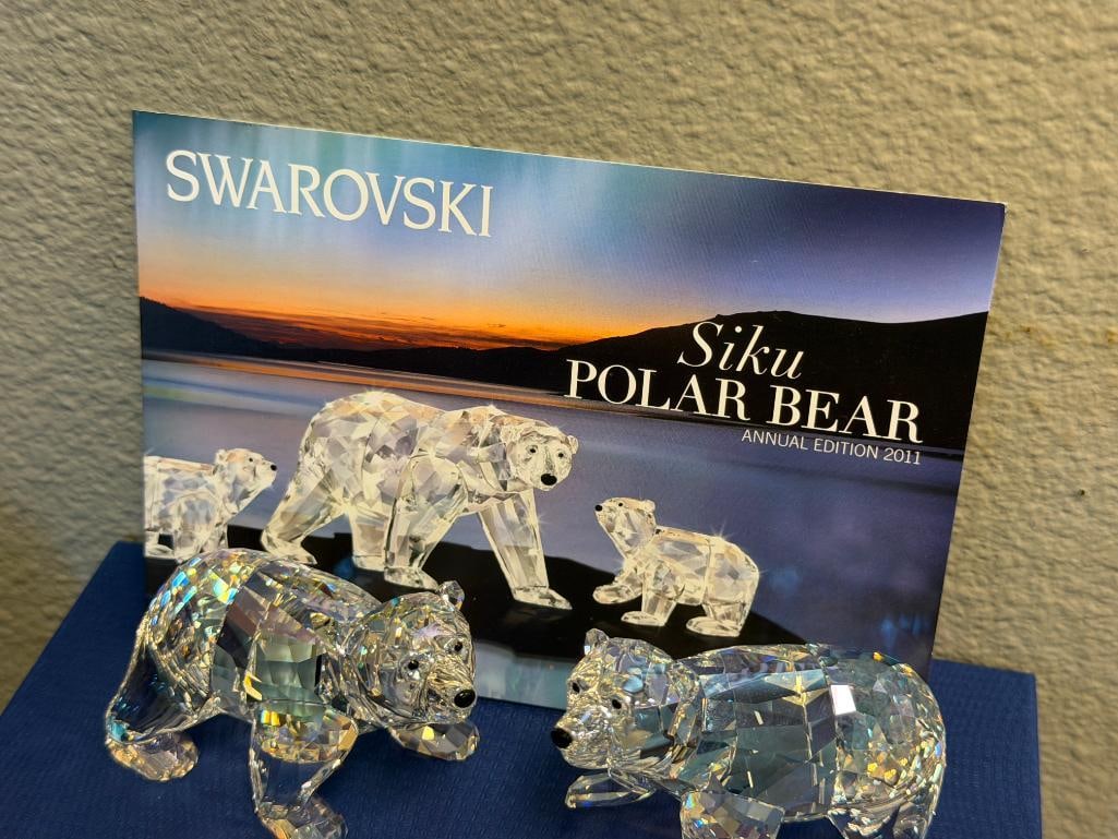 SWAROVSKI CRYSTAL SCS ANNUAL 2011 POLAR BEAR CUBS SIKU CRYSTAL MOONLIGHT NO. 1079156 - 10