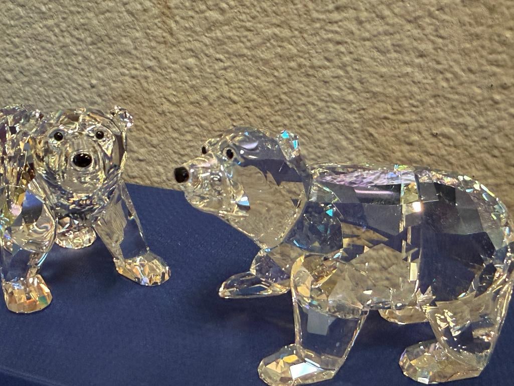 SWAROVSKI CRYSTAL SCS ANNUAL 2011 POLAR BEAR CUBS SIKU CRYSTAL MOONLIGHT NO. 1079156 - 5