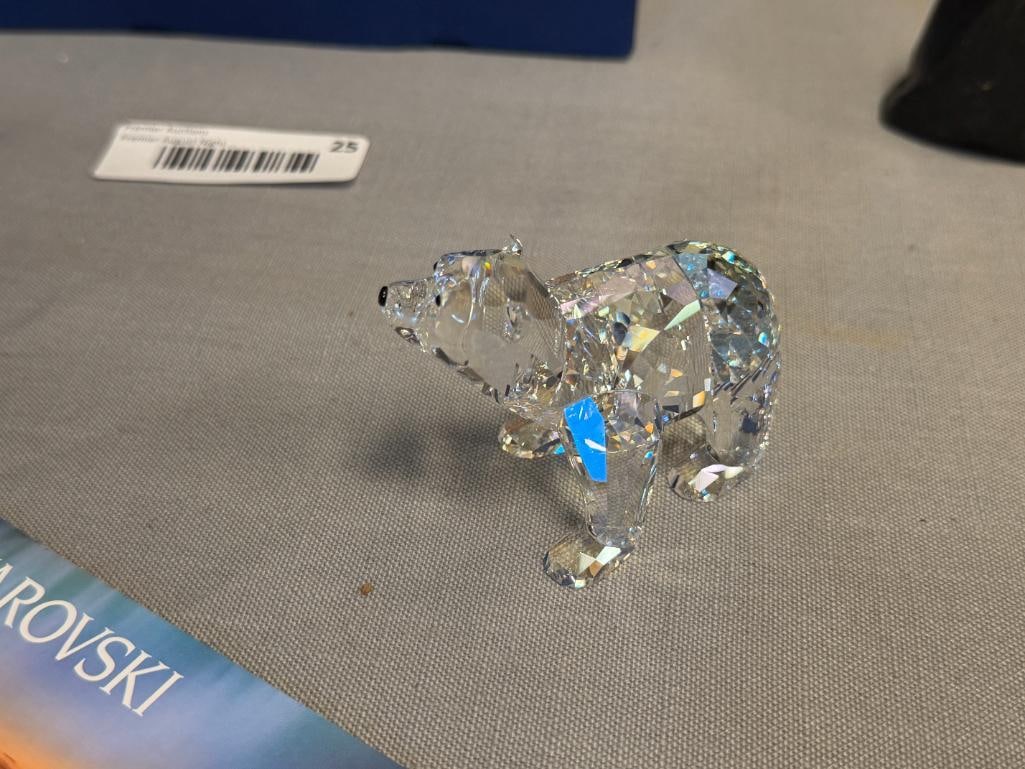SWAROVSKI CRYSTAL SCS ANNUAL 2011 POLAR BEAR CUBS SIKU CRYSTAL MOONLIGHT NO. 1079156 - 7