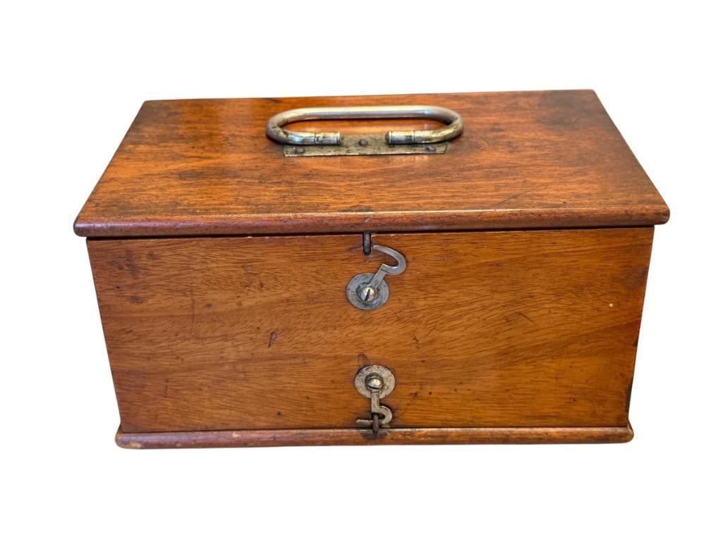 EARLY 1900'S J.H. BRUNNELL HOME MEDICAL APPARATUS CHERRY BOX (1 of 7)