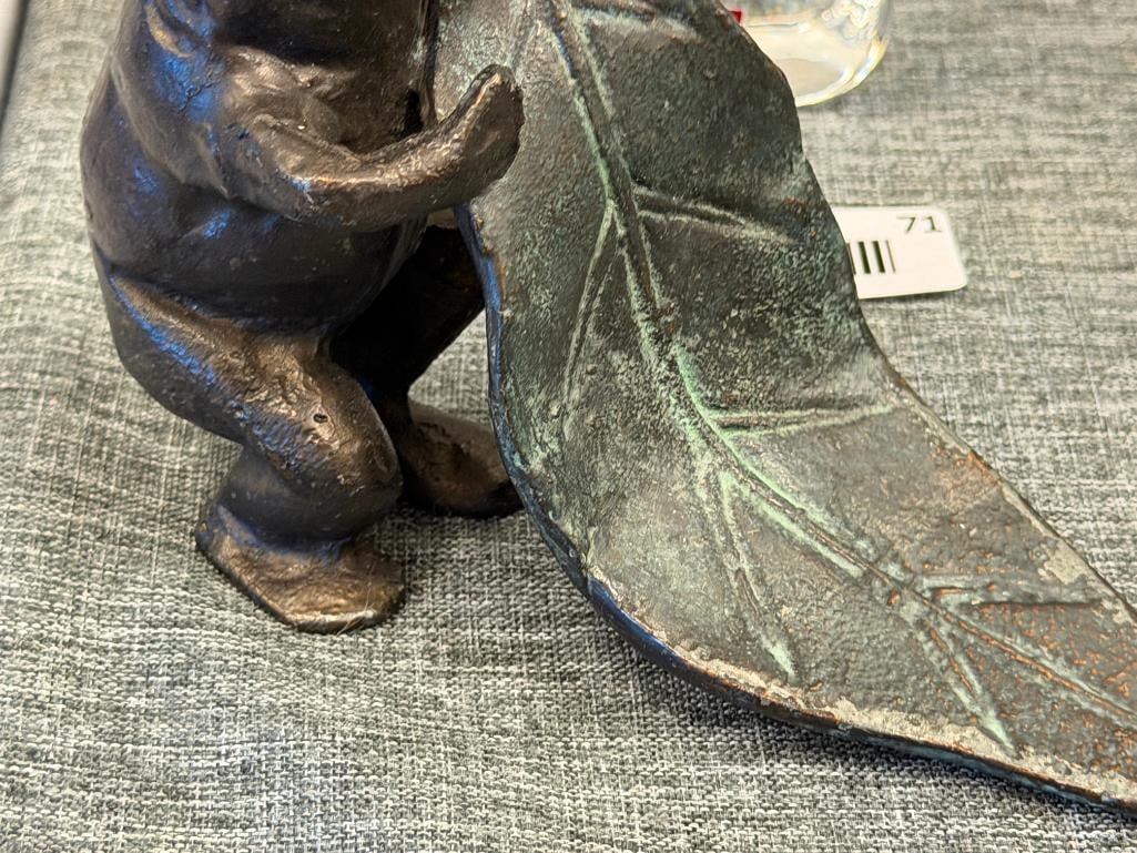 HEAVY CAST IRON FROG AND LEAF DOOR STOP - 4