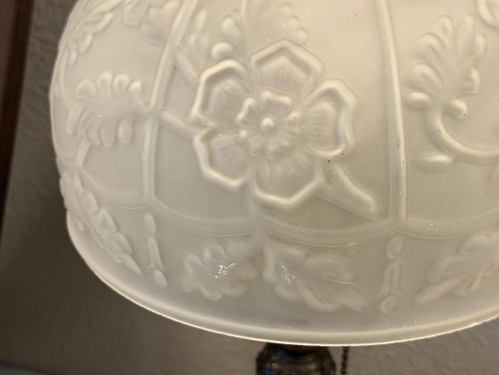 DECORATIVE VICTORIAN STYLED BEDSIDE LAMP WITH RELIEF FROSTED GLASS SHADE AND BRONZE FINISH BASE - 3