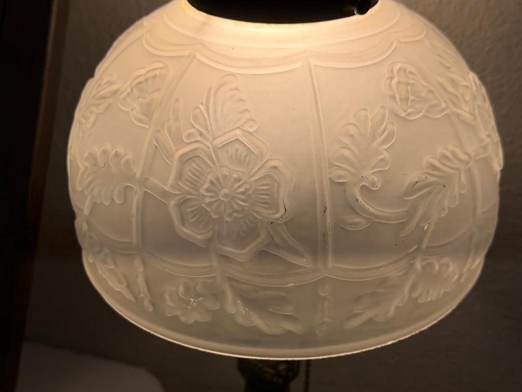 DECORATIVE VICTORIAN STYLED BEDSIDE LAMP WITH RELIEF FROSTED GLASS SHADE AND BRONZE FINISH BASE - 6