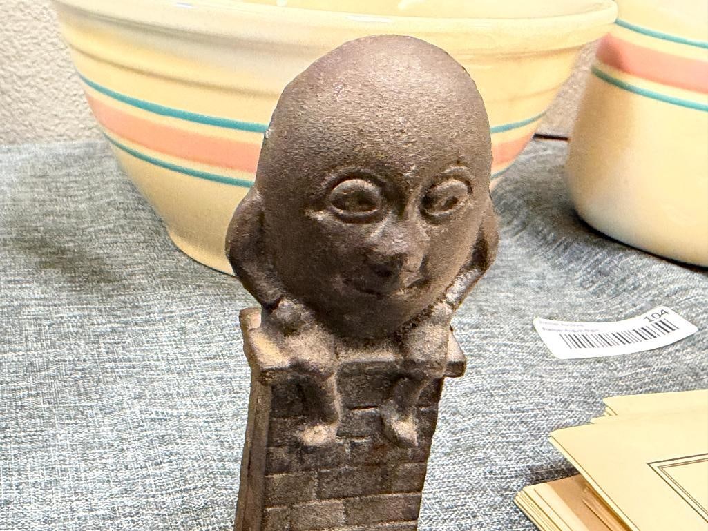 VINTAGE HUMPTY DUMPTY CAST IRON FIGURAL STILL BANK - 2