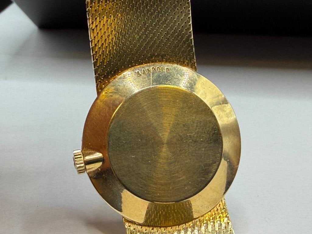 VINTAGE 14K YELLOW GOLD CASE AND BAND 1960'S-70'S OMEGA 620 17 JEWEL SUPERFLAT MOVEMENT WRISTWATCH - 9