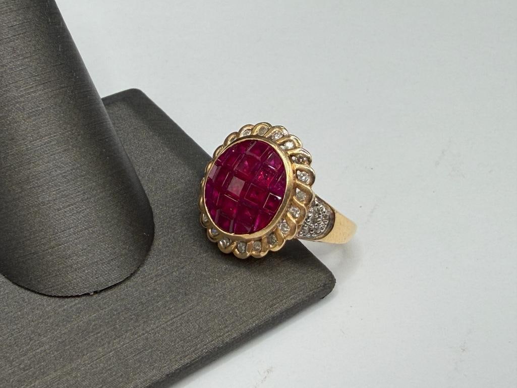 14K YELLOW GOLD PRINCESS CUT RUBY AND DIAMOND FASHION RING - 3