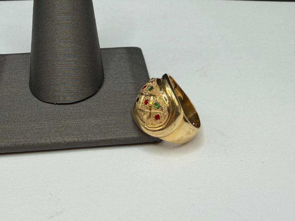 14K YELLOW GOLD DOME FASHION RING FEATURING STIPPLED TEXTURE AND COLORED ENAMELED ACCENTS - 3