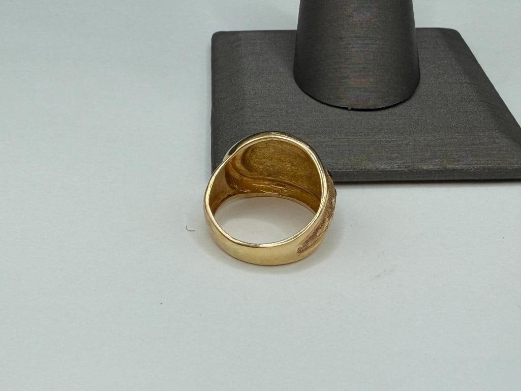 14K YELLOW GOLD DOME FASHION RING FEATURING STIPPLED TEXTURE AND COLORED ENAMELED ACCENTS - 4