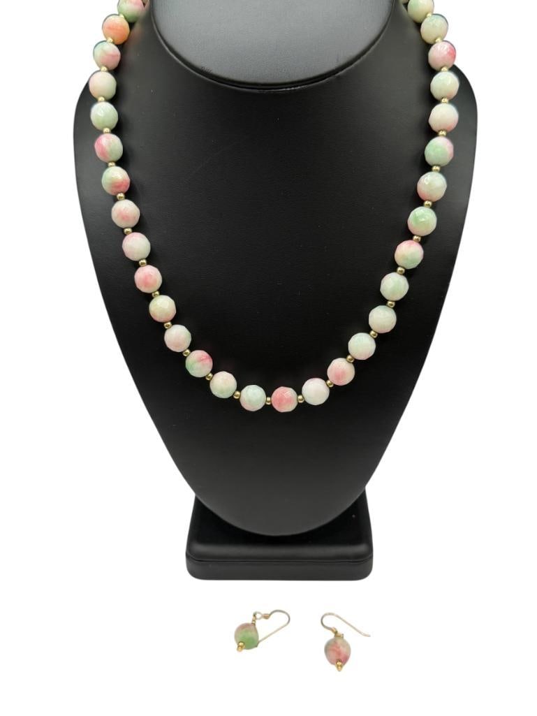 PINK AND GREEN CANDY JADE FACETED BEAD NECKLACE WITH GOLD TONE TOGGLE CLASP AND MATCHING EARRINGS (1 of 5)