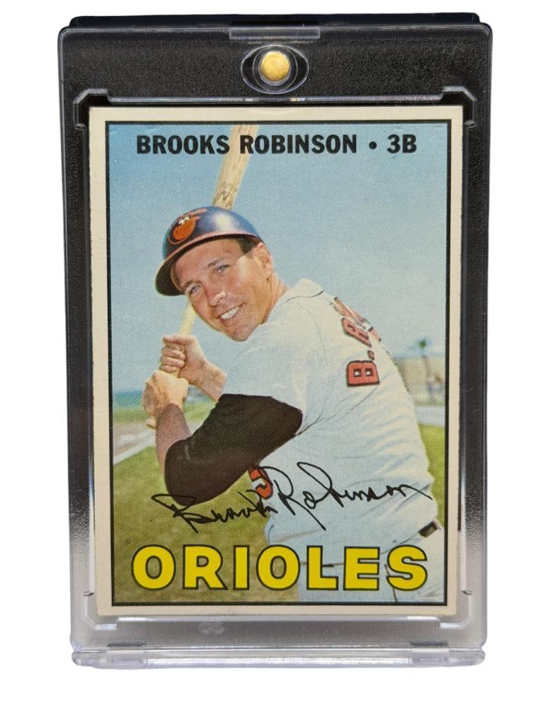 1967 TOPPS #600 BROOKS ROBINSON BASEBALL CARD: BROOKS ROBINSON, BALTIMORE ORIOLES, HALL OF FAMER, RARE CARD, SEE PHOTOS FOR CONDITION, FROM THE ESTATE OF A LOCAL RENO, NV DOCTOR AT RENOWN WHO RAN BIG LEAGUE SPORTS MEDICINE BASEBALL CAMP FOR N