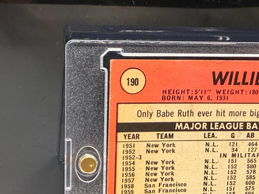 1969 TOPPS #190 WILLIE MAYS BASEBALL CARD - 10