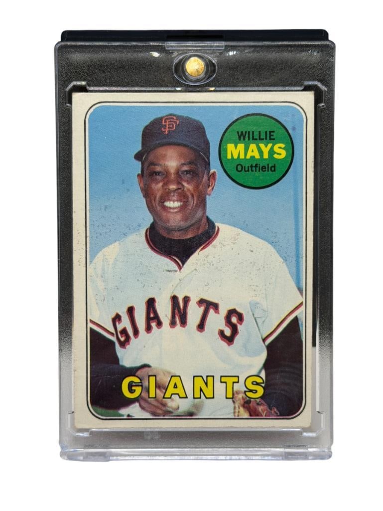 1969 TOPPS #190 WILLIE MAYS BASEBALL CARD: WILLIE MAYS, SAN FRANCISCO GIANTS, HALL OF FAMER, RARE CARD, SEE PHOTOS FOR CONDITION, FROM THE ESTATE OF A LOCAL RENO, NV DOCTOR AT RENOWN WHO RAN BIG LEAGUE SPORTS MEDICINE BASEBALL CAMP FOR NE