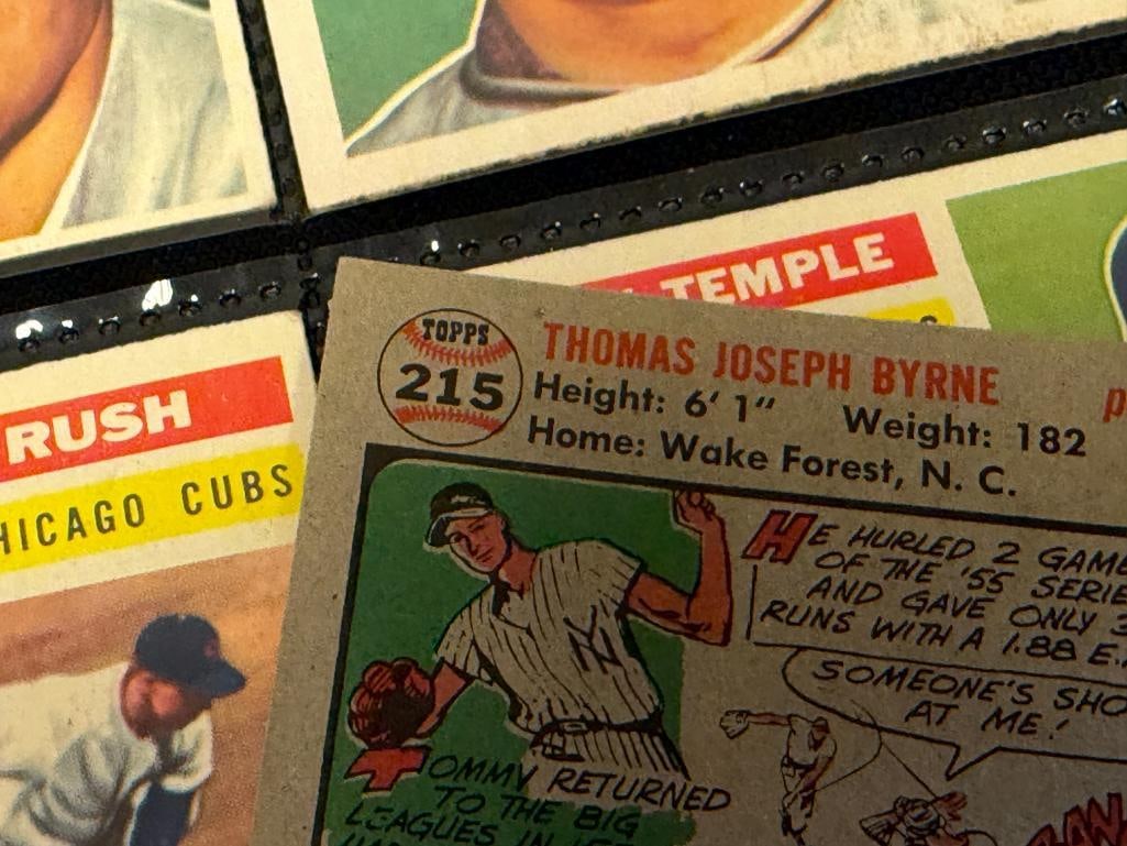 18 ASSORTED 1956 TOPPS BASEBALL CARDS - 12
