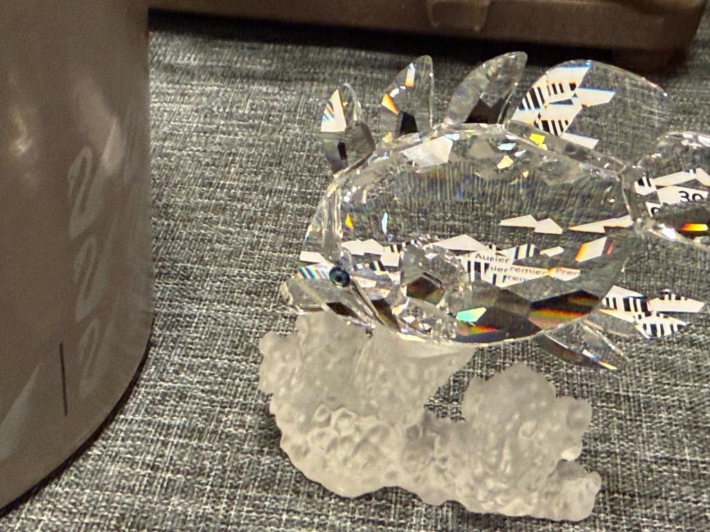 SWAROVSKI CRYSTAL BUTTERFLY FISH FIGURINE NO. 162888 SOUTH SEA COLLECTION RETIRED 1998 - 4