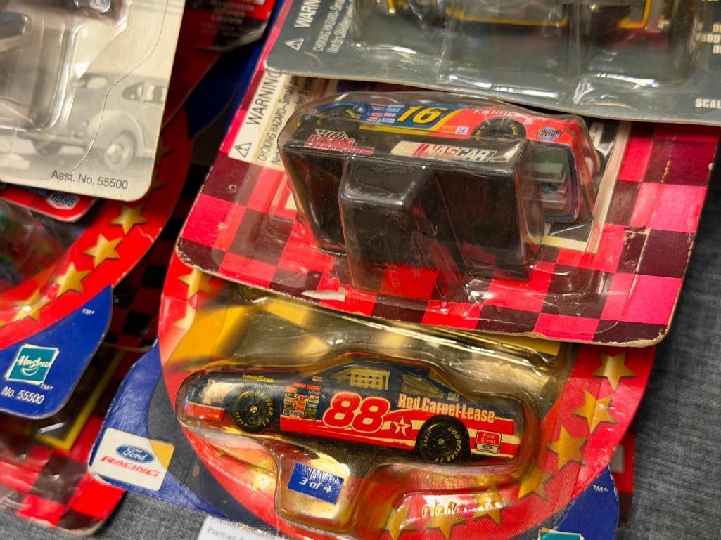 RACING CHAMPIONS, WINNER'S CORNER, HOTWHEELS RACING 1/64 DIE-CAST NASCAR TOY CARS - 5