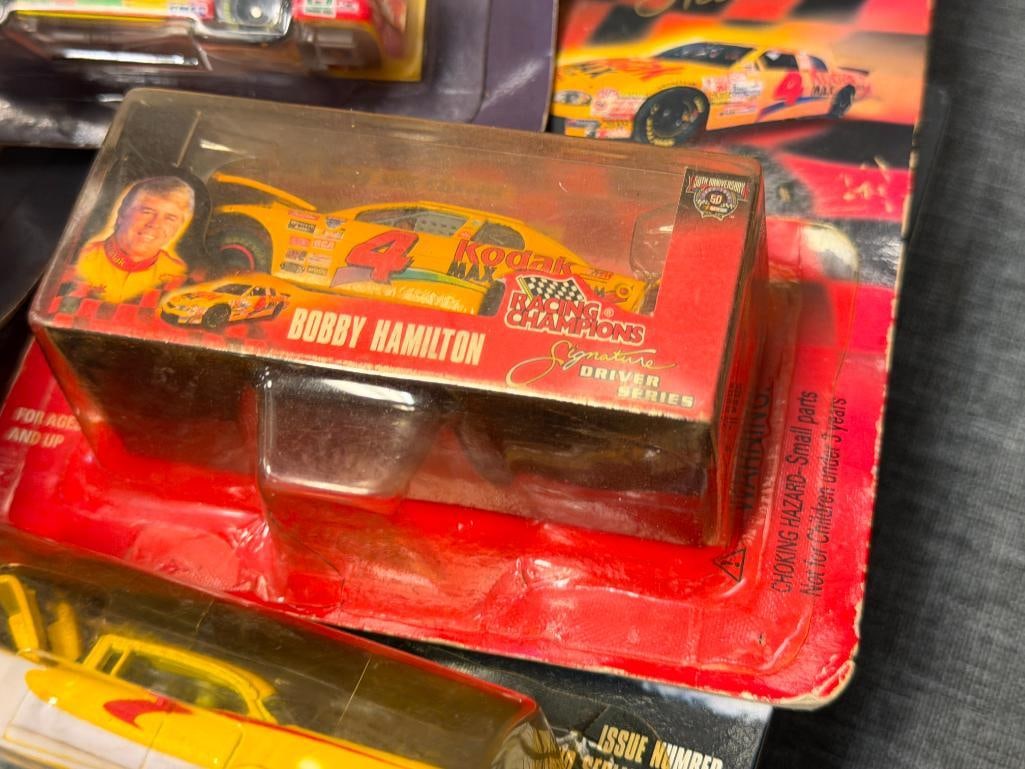 RACING CHAMPIONS, WINNER'S CORNER, HOTWHEELS RACING 1/64 DIE-CAST NASCAR TOY CARS - 9