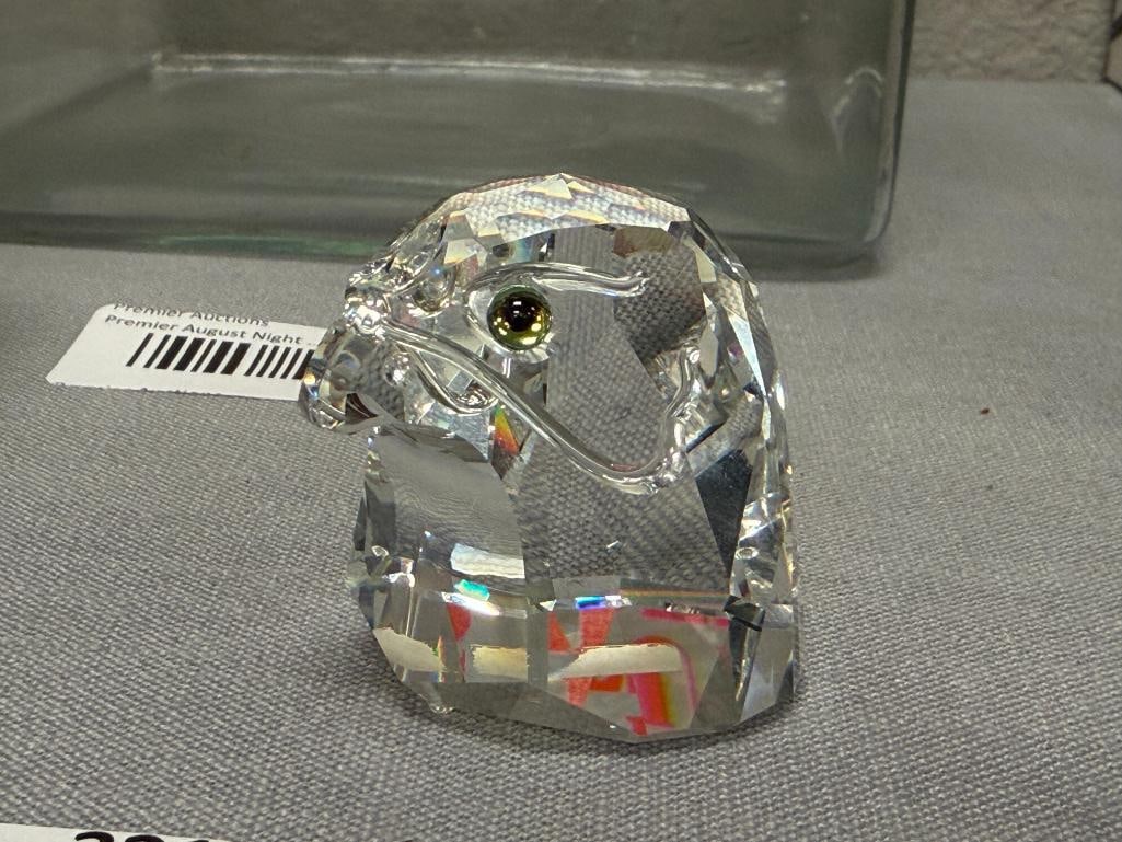 SWAROVSKI CRYSTAL FALCON HEAD FIGURINE NO. 013829 RETIRED IN 1991 DESIGNED BY MAX SCHRECK - 2