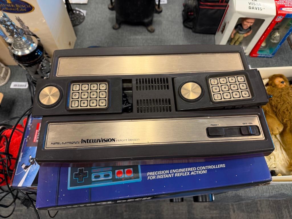 MATTEL INTELLIVISION RETRO GAME MODEL 2609A WITH SIMCYCEL GAMEBOX WITH ORIGINAL BOX - 9
