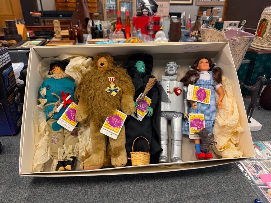1987 TURNER ENTERTAINMENT HAMILTON GIFTS WIZARD OF OZ VINYL DOLL COLLECTION - 2
