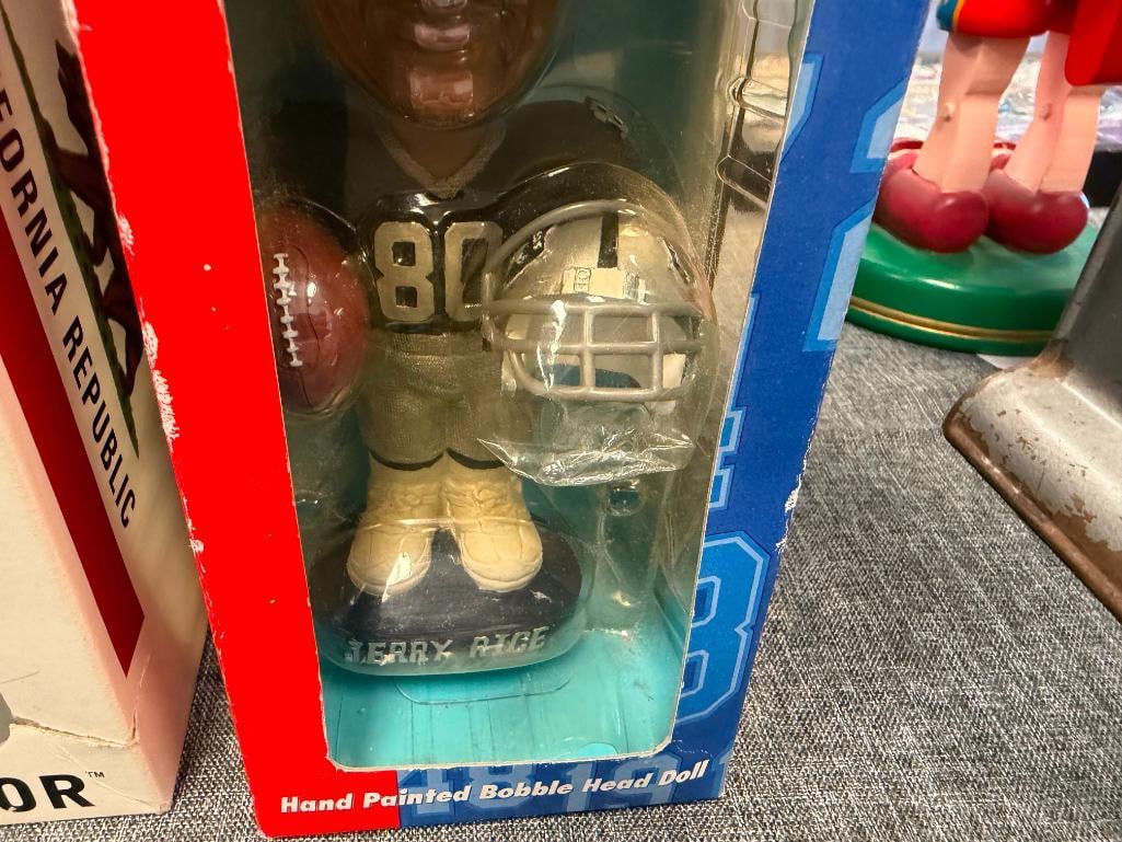 THE GOVENATOR HASTA LA VISTA DAVIS AND JERRY RICE BOBBLE HEAD DOLLS - 9