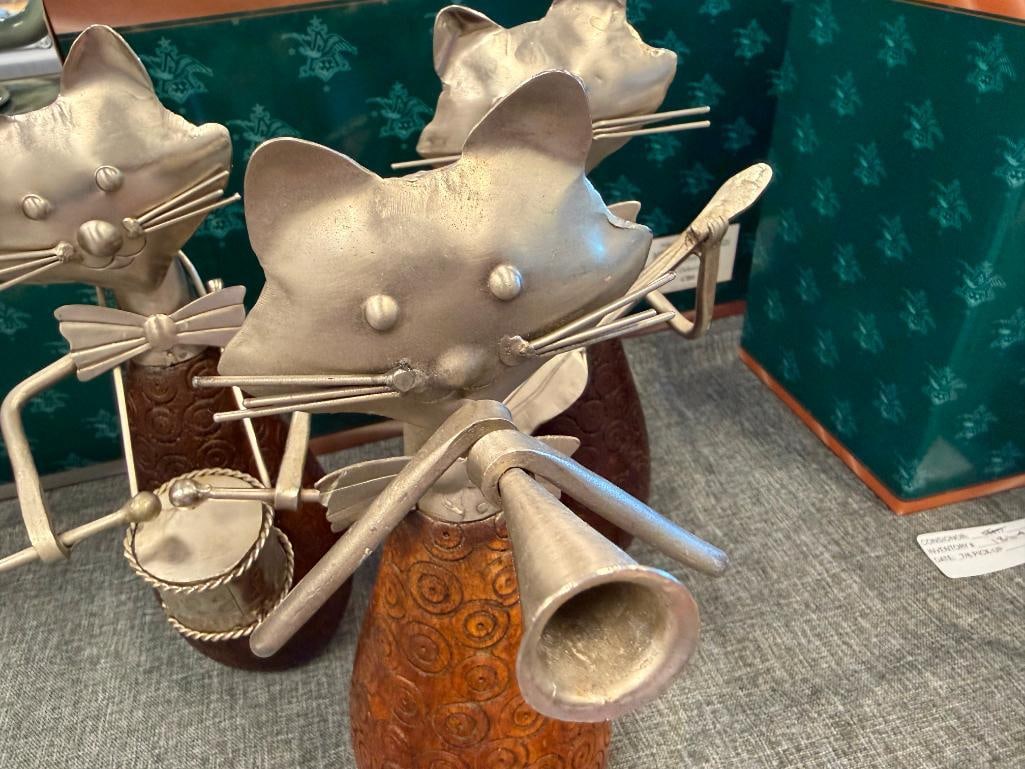 PIER 1 IMPORTS WHIMSICAL CAT MUSICIANS FIGURINES CRAFTED FROM METAL AND WOOD - 3
