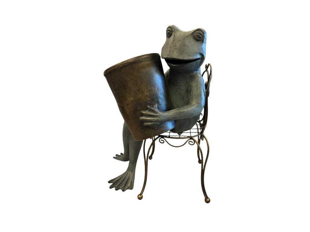 SPI HOME CAST ALUMINUM GREEN THUMB FROG INDOOR / OUTDOOR FIGURE (1 of 9)