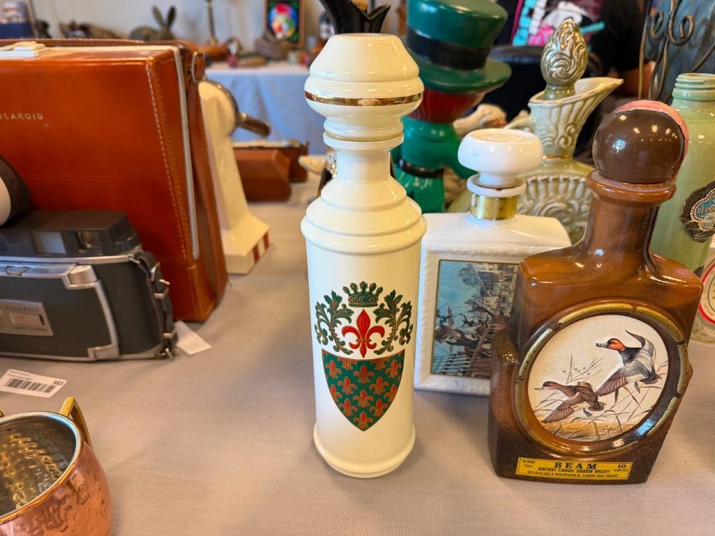 EIGHT GLASS, CHINA AND POTERY DECANTERS FROM REGAL CHINA, USA BOURBON, BEAMEISTER, ETC - 11