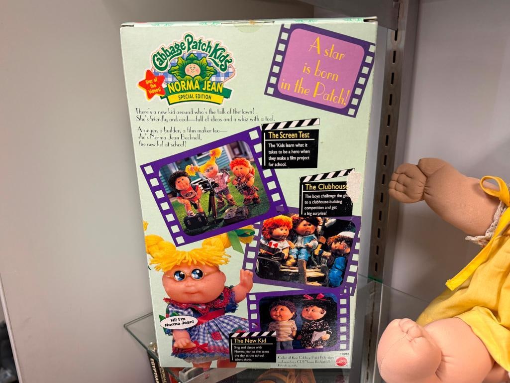 CABBAGE PATCH DOLL AND NORMA JEAN SPECIAL EDITION CABBAGE PATCH DOLL IN ORIGINAL BOX BY MATTEL - 6