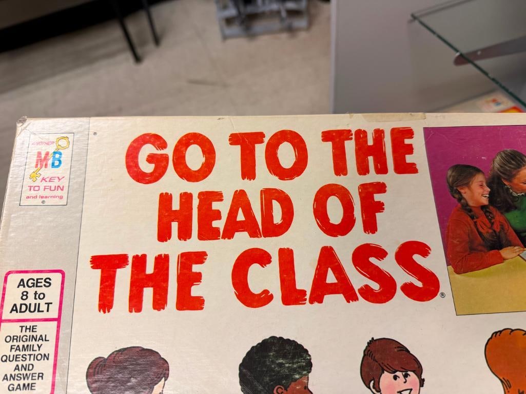 THREE VINTAGE BOARD GAMES INCLUDING MILTON BRADLEY GO TO THE HEAD OF THE CLASS NEW SERIES 17 AND 19 - 5