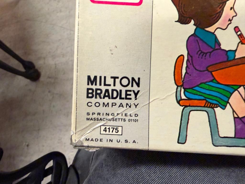 THREE VINTAGE BOARD GAMES INCLUDING MILTON BRADLEY GO TO THE HEAD OF THE CLASS NEW SERIES 17 AND 19 - 7