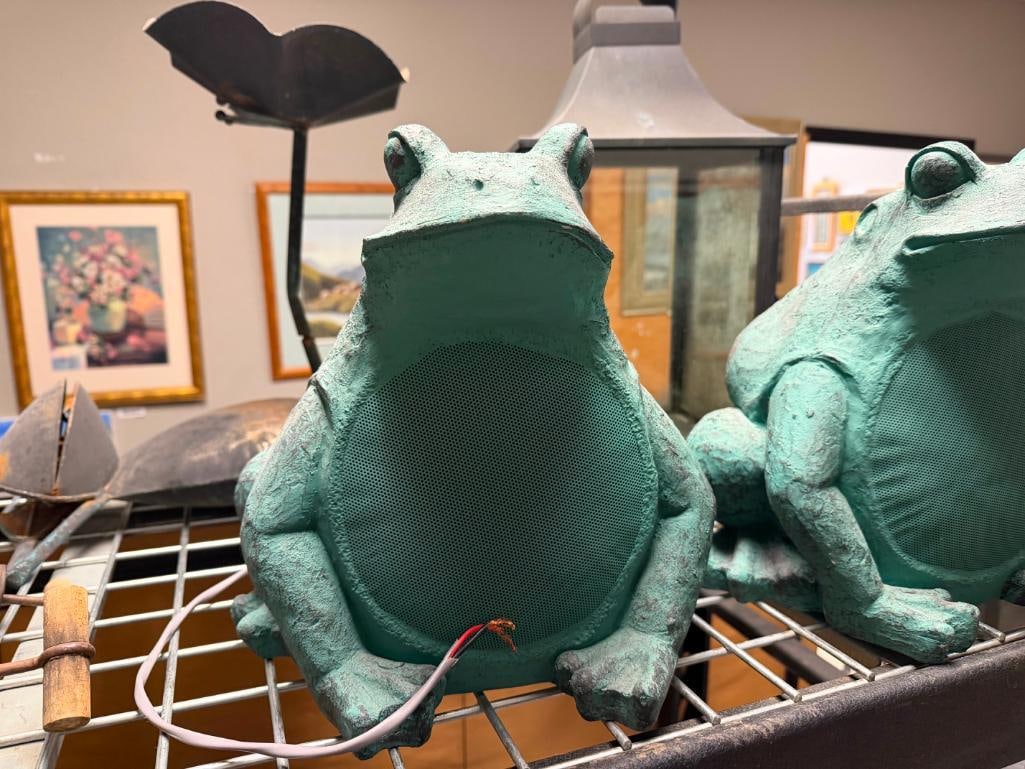 PAIR OF OSD AUDIO FIGURAL FROG OUTDOOR GARDEN / PATIO SPEAKERS - 3