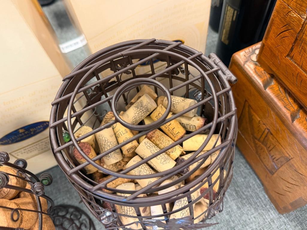 DECORATIVE METAL WIRE WINE GLASS AND BARREL CONTAINERS FILLED WITH WINE BOTTLE CORKS - 4