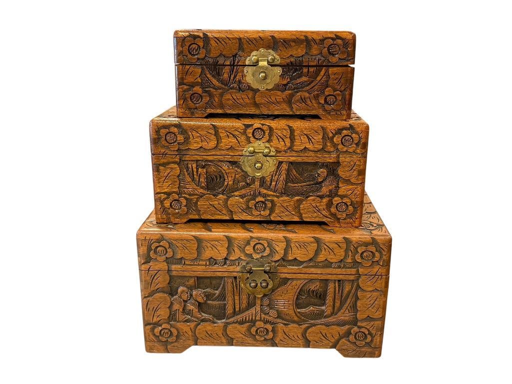 VINTAGE CARVED CAMPHOR CHINESE NESTING STORAGE BOXES EACH WITH BRASS LOCKS AND KEYS (1 of 17)