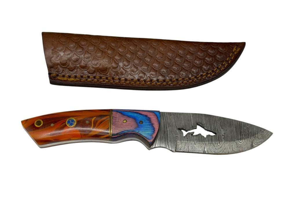 DAMASCUS STEEL FIXED BLADE KNIFE WITH SHARK CUTOUT IN BLADE (1 of 8)