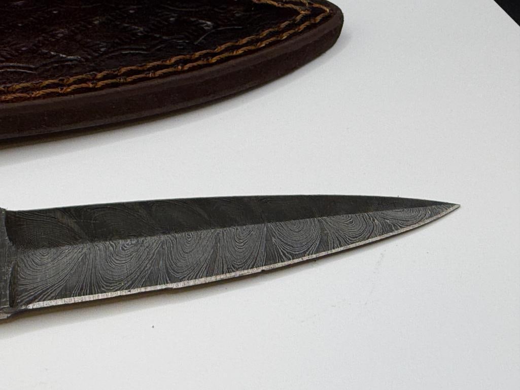 DAMASCUS STEEL FIXED BLADE DAGGER WITH DYED GREEN AND YELLOW WOOD HANDLE - 3