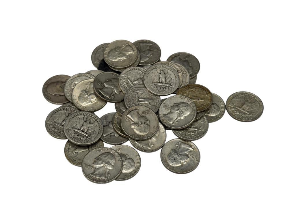 40 U.S. WASHINGTON 90% SILVER QUARTERS FEATURING VARIOUS DATES AND MINT MARKS (1 of 8)