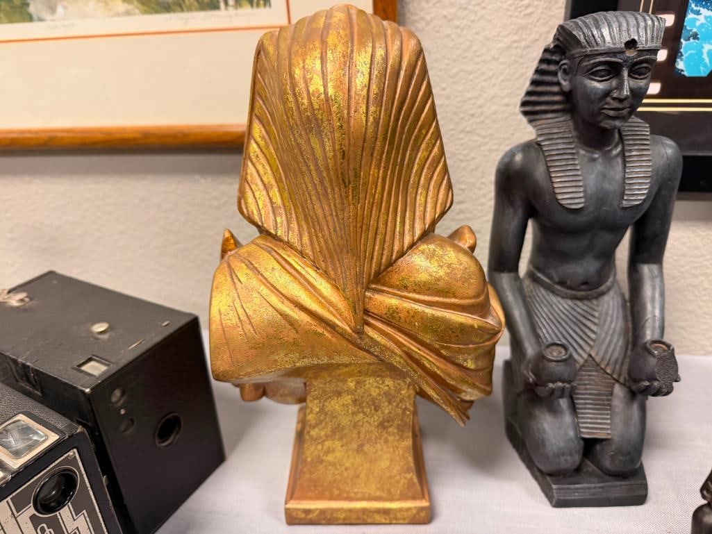 DECORATIVE EGYPTIAN STATUES, BUST AND FIGURAL PICTURE HOLDER - 16