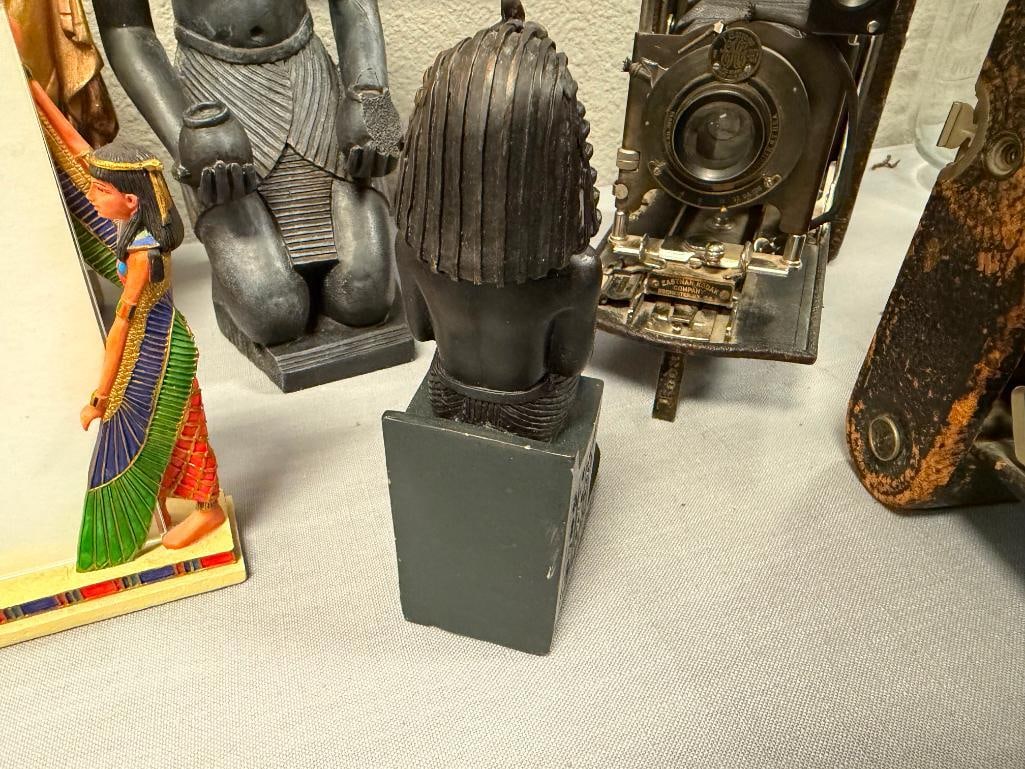 DECORATIVE EGYPTIAN STATUES, BUST AND FIGURAL PICTURE HOLDER - 8