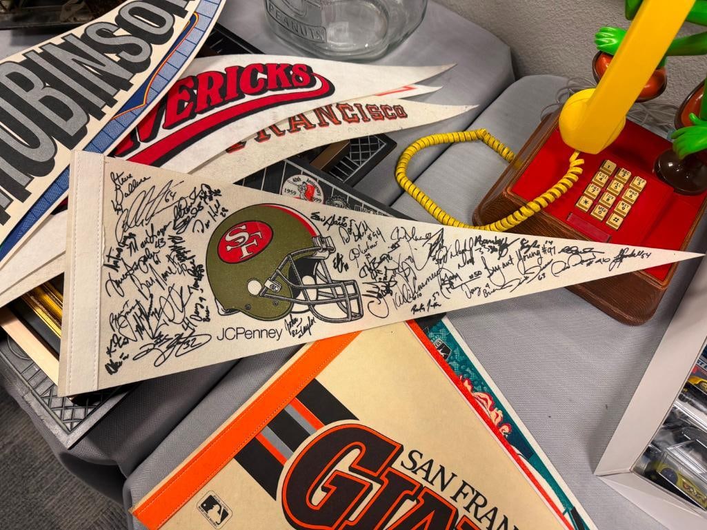 13 SPORT PENNANTS INCLUDES WHITE SOZ PENNANT SIGNED BY BILLY PIERCE - 15