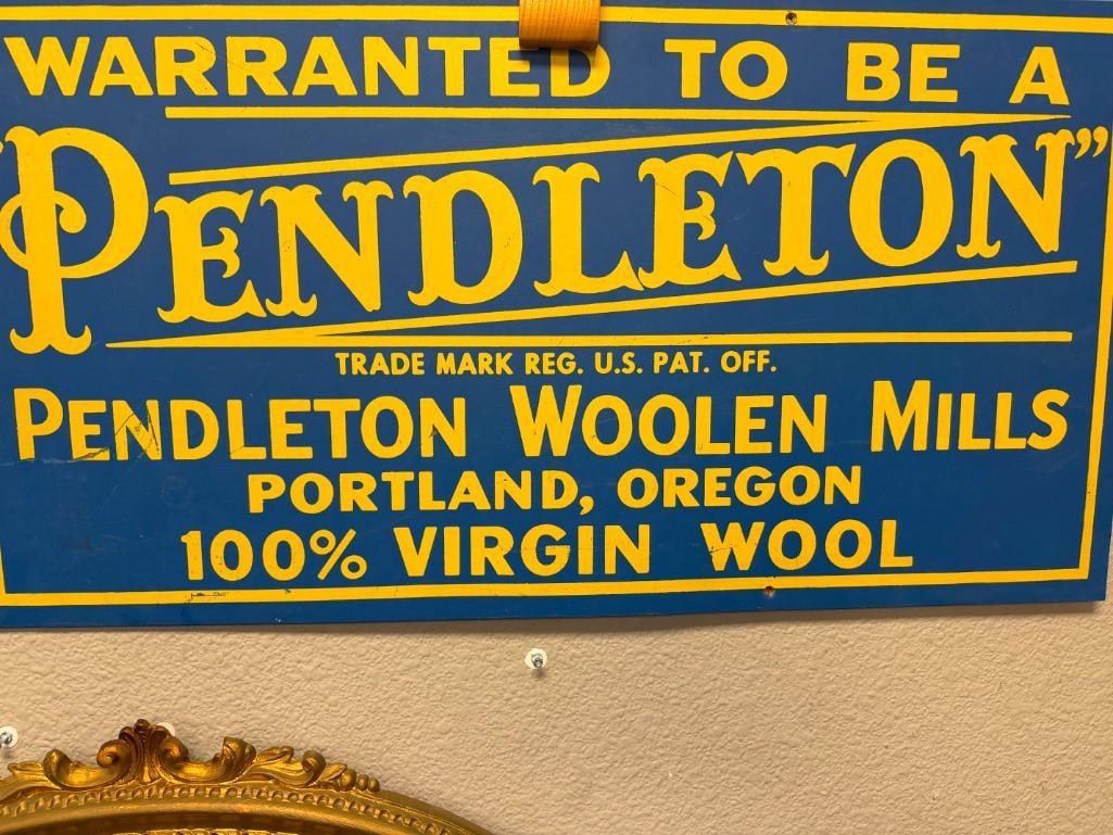 VINTAGE PENDLETON WOOLEN MILLS WOODEN ADVERTISEMENT SIGN - 4