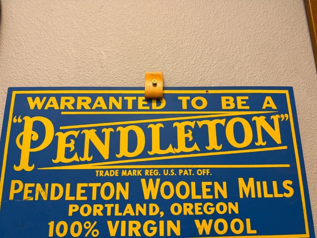 VINTAGE PENDLETON WOOLEN MILLS WOODEN ADVERTISEMENT SIGN - 5