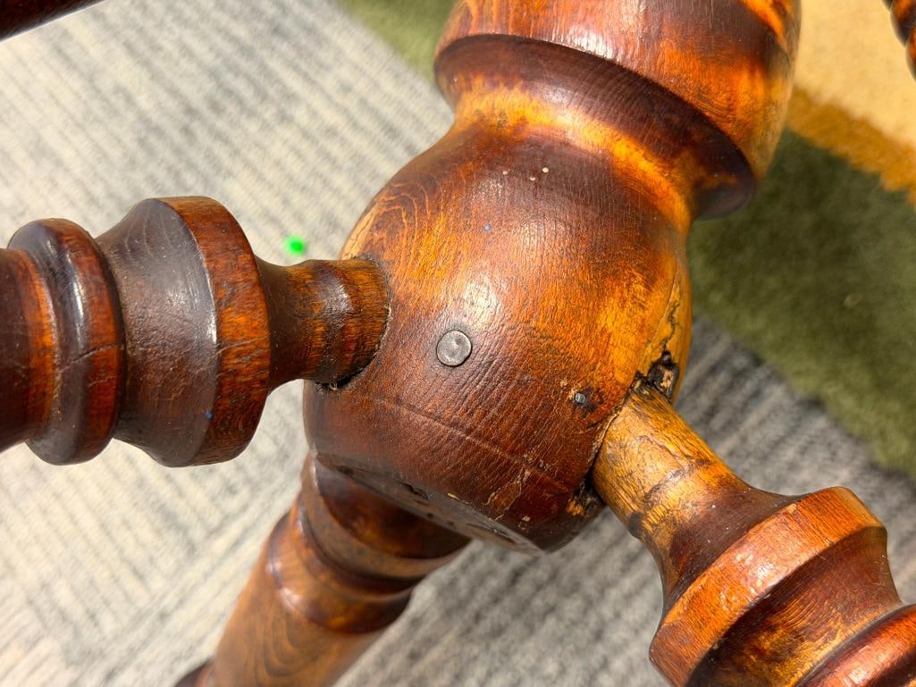 19TH CENTURY LYON & HEALY SPINDLE LEGGED PIANO STOOL WITH ADJUSTABLE SEAT VICTORIAN PERIOD - 8