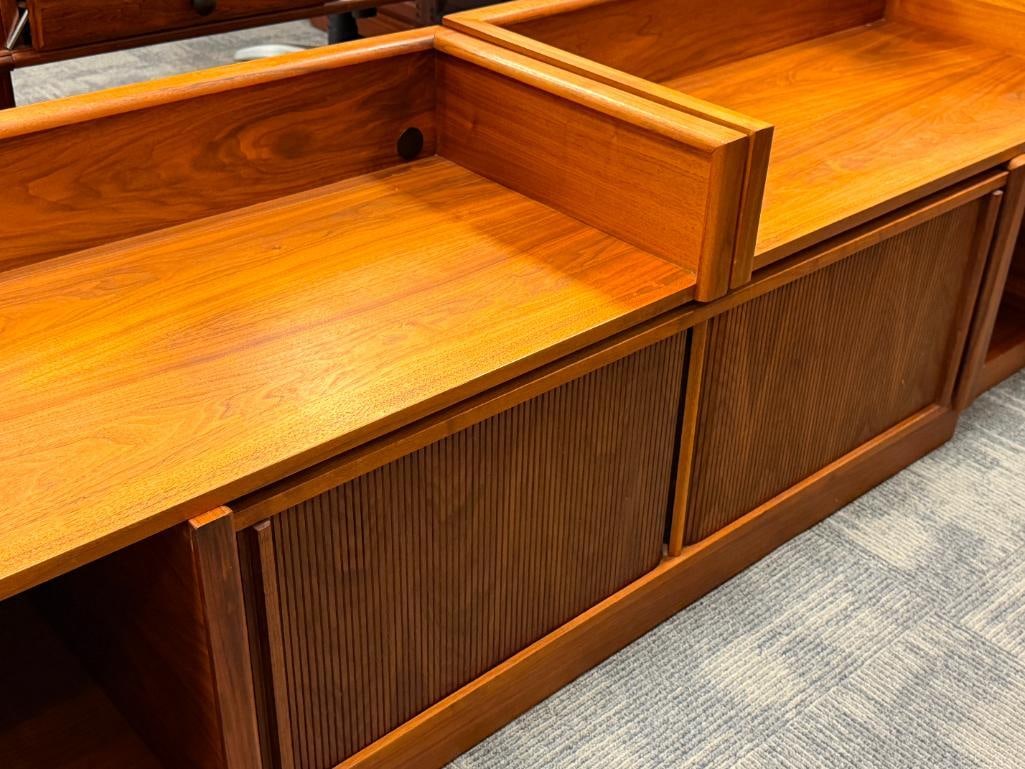 MID-CENTURY DANISH MODERN TEAK EXPANDABLE BENCH WITH STORAGE AND TAMBOUR DOORS - 2