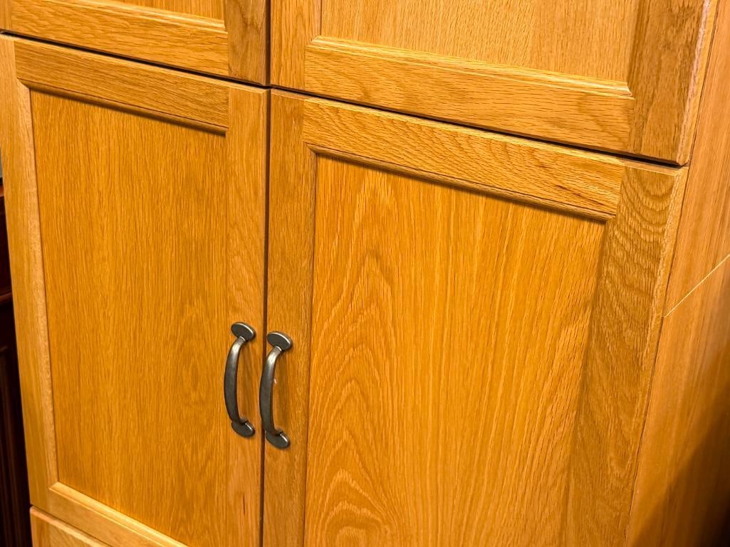 OAK AND LAMINATE COMPOSITE STORAGE CABINET / WARDROBE - 4