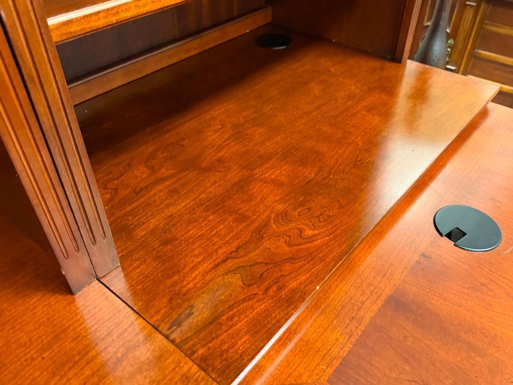 GOLDEN OAK L-SHAPE DESK WITH HUTCH IN CHERRY FINISH - 10